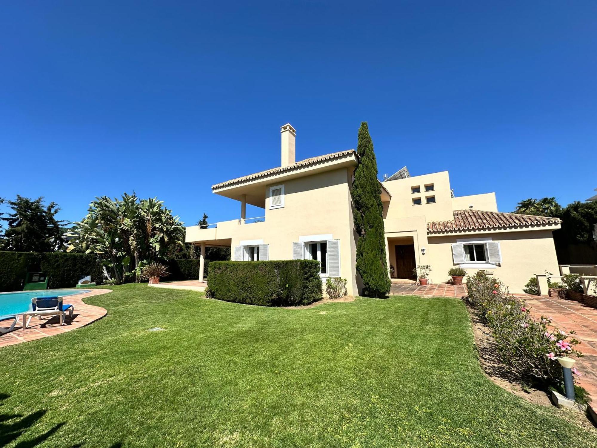 Villa Xpce Artola Playa - De Lujo Con Pista De Padel Privada Y Piscina